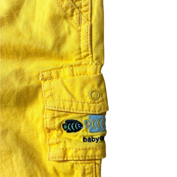✨YELLOW INFANT SWIM TRUNKS ✨ - Picture 3 of 6